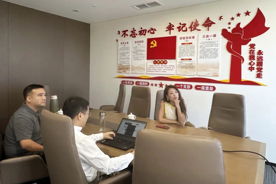 金飛鷹與萬(wàn)匯大數(shù)據(jù)合作洽談，共建醫(yī)療器械軟件全產(chǎn)業(yè)鏈服務(wù)?